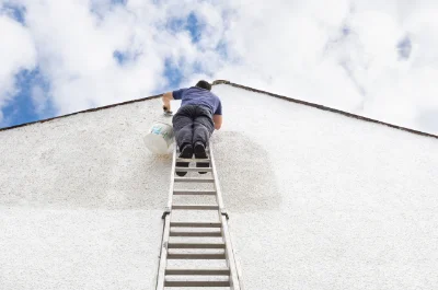 Peinture extérieure au Mérévillois — façades et ravalement